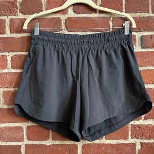 NWOT REI Active Pursuit Shorts Black